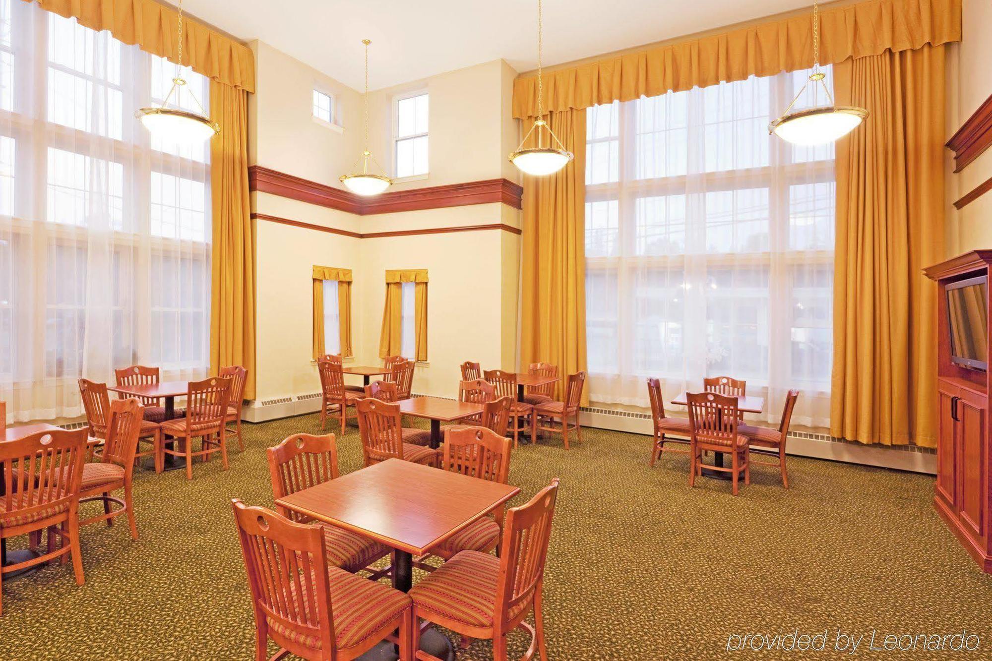 Holiday Inn Express Durham-Unh By Ihg Exterior photo